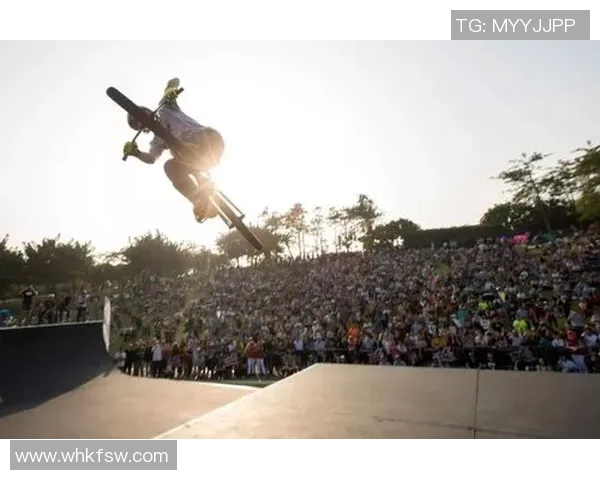 重庆街舞队在极限运动嘉年华中的蜕变与成长历程全景揭秘