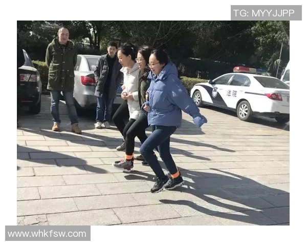 杭州滑板队区域防守分析与战术得失探讨